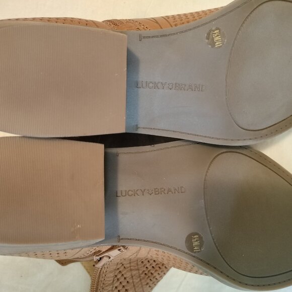 Lucky Brand Feyan Ankle Boot - Picture 11 of 11